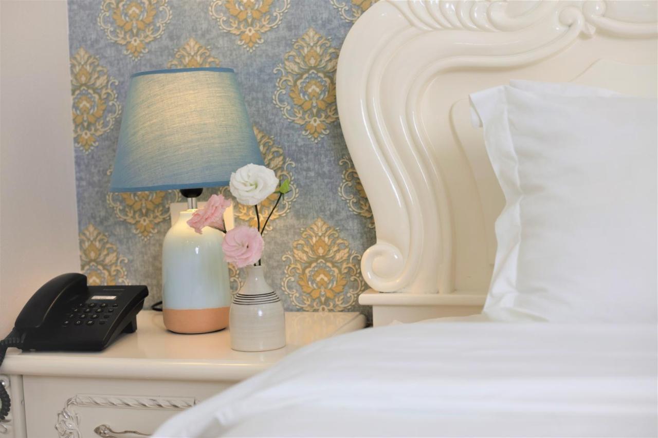Phoenix Hotel Халонг Экстерьер фото